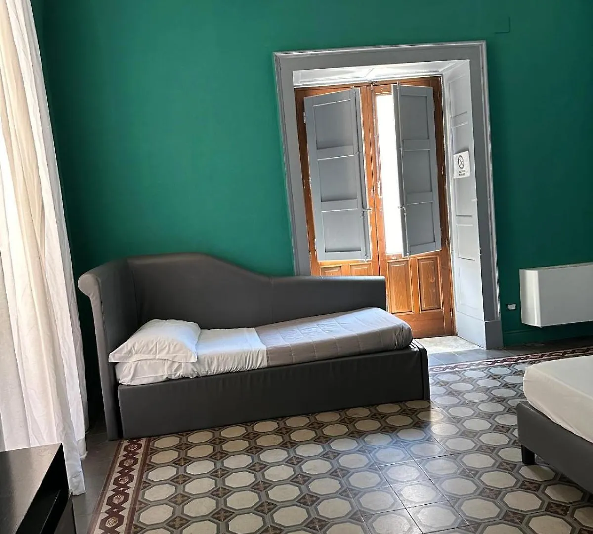 Отель Agatha Cosy Катания